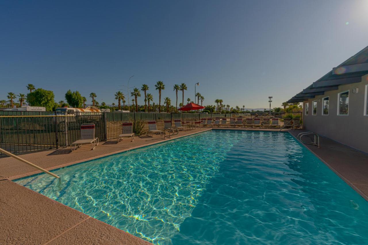 Indian Wells Rv Resort Indio Exterior photo
